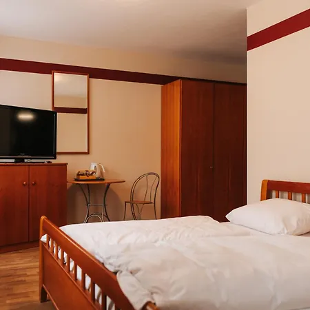 Unertl Braeustueberl Gaestehaus Bed and Breakfast