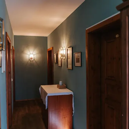 Bed and Breakfast Unertl Braeustueberl Gaestehaus *