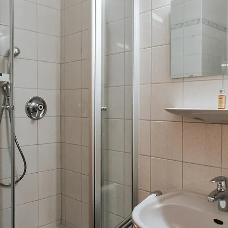 Unertl Braeustueberl Gaestehaus Bed & Breakfast 3*