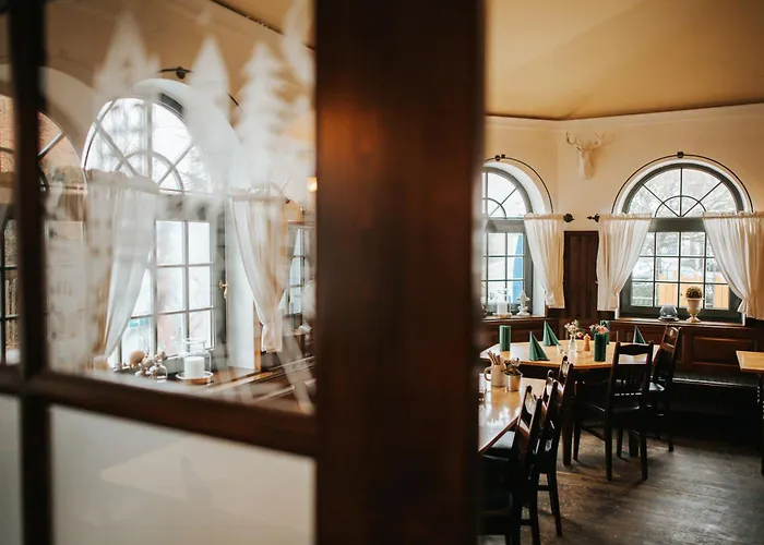 Unertl Braeustueberl Gaestehaus Haag in Oberbayern