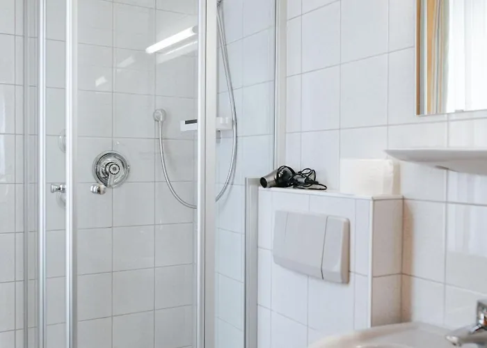 Unertl Braeustueberl Gaestehaus Bed & Breakfast Haag in Oberbayern